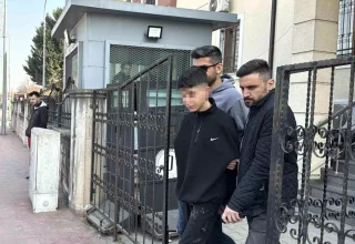 Sakarya’da Cinayet Zanlılarının Evi Yanarak Küle Döndü