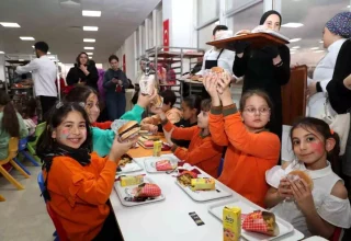 Sinop’ta Çocuklar İçin Eğlenceli Tekne Orucu İftarı Etkinliği Düzenlendi