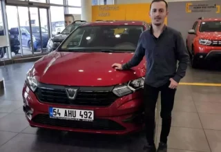 Tarlaya çektiği otomobilde kendini ateşe vermişti: Gençten acı haber geldi