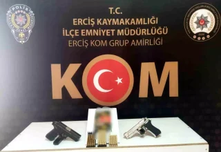 Van’da Gümrük Kaçağı Malzemeler Ele Geçirildi