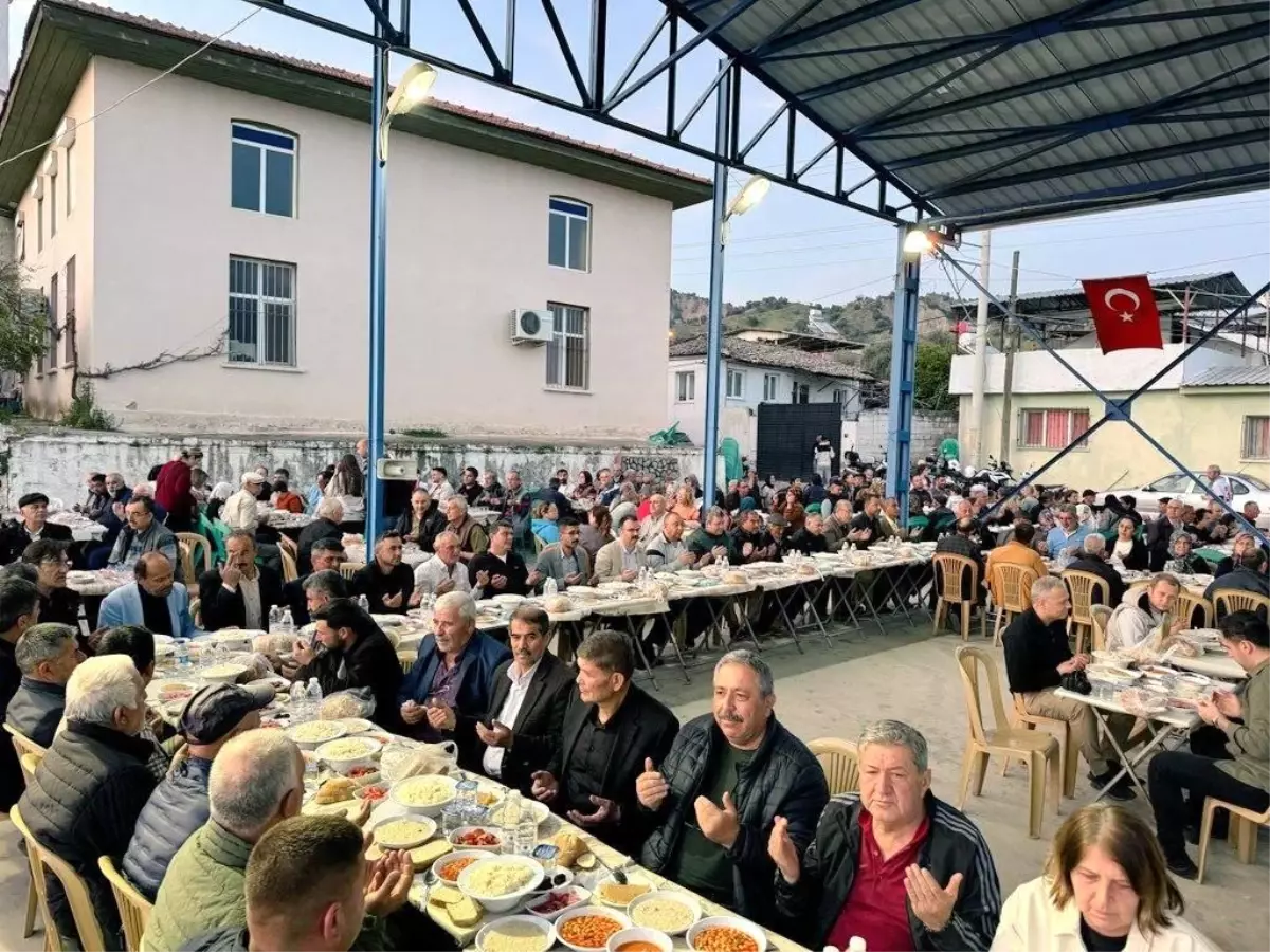 Yağdere Mahallesi’nde Anlamlı İftar Etkinliği